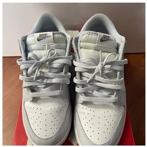 Nike White and Gray Sneakers